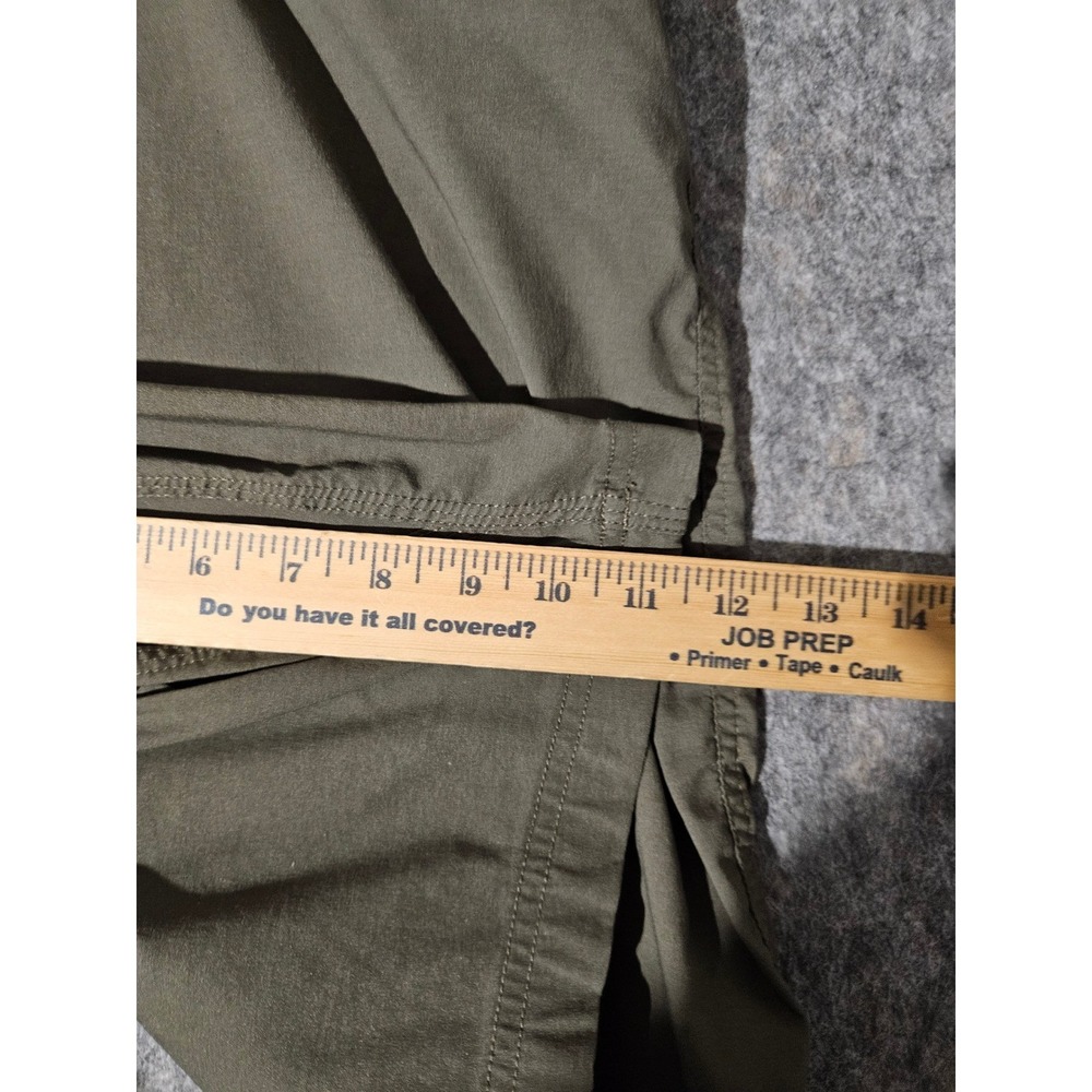 Duluth Trading Co Dry On The Fly Shorts Mens 48 Green Cargo Flex Quick Dry - Picture 4 of 6